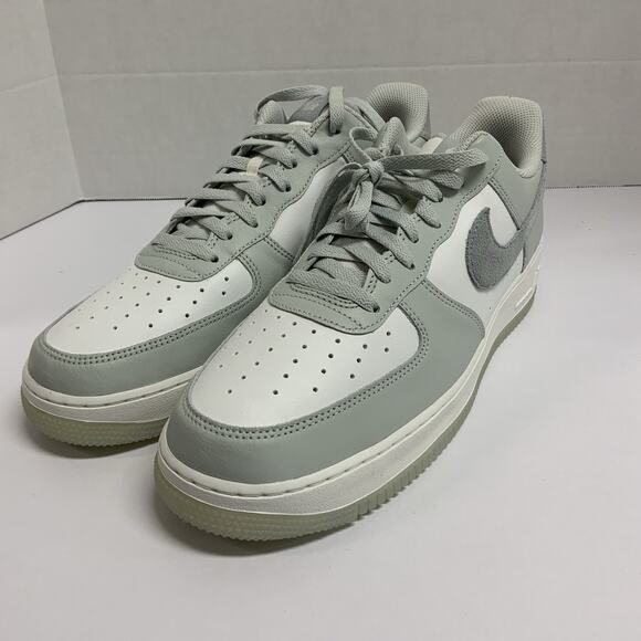 Nike Air Force 1 \'07 LV8 Light Silver Pumice FJ4170 003 Size 12.5 Men Grey White main image 7
